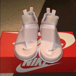 Size 5y Nike Presto